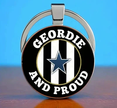 Newcastle - Geordie And Proud - Football Keyring Logo Keychain