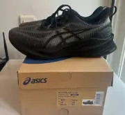 Asics Novablast 3 LE Men's Tennis Shoes Sports [US:10.5/282.5] NWT 1011B591-002