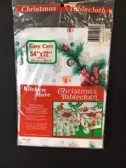 Kitchen Mate Christmas Tablecloth Vinyl 54 x 72 in White Red Poinsettias NEW