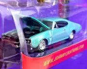 '68 OLDS CUTLASS 442 Limited, Johnny Lightning Tree Ornament Option jg