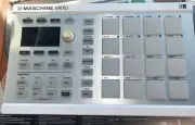 Native Instruments Maschine Mikro MK2 WHITE, NO SOFTWARE With Cable