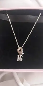 pandora 16 necklace new in box never been worn