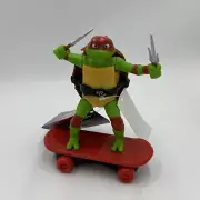 Teenage Mutant Ninja Turtles Mutant Mayhem Sewer Shredders Raphael 5" Figure