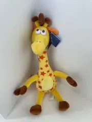 NWT Toys R Us Geoffrey Giraffe Plush 17” Bright Yellow Orange Stars 2017 NEW
