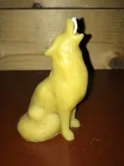 Pure Beeswax (bees wax) - Howling Wolf Candle - Hand-Poured