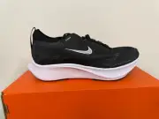 Women's Nike Zoom Fly 4 size 6.5 B