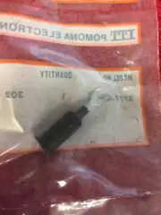 POMONA 3777-0 Banana jack to #10 spade lug