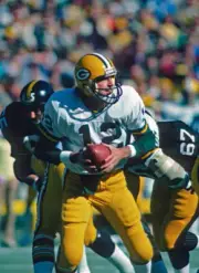 Quarterback Lynn Dickey Of The Green Bay Packers 1980 Nfl OLD PHOTO