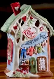 Blue Sky Clayworks “Love Lives Here” Tea Light Candle House NEW Auth Retailer