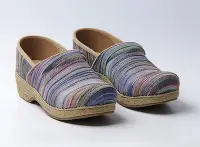 在飛比找Yahoo!奇摩拍賣優惠-念鞋P655】DANSKO  舒適厚底鞋EU38(24-24