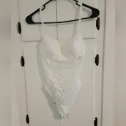 Gilly Hicks White Lace Sultry Open Back Bodysuit Xsmall