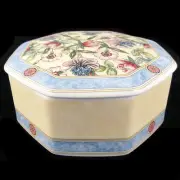 SARAH by Wedgwood Octagonal Trinket Box 4.2" NEW NEVER USED made in England