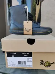 womens dr martens size 7