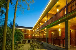 蜀南竹海竹雅居度假酒店(原竹雅居酒樓)Bamboo Sea bamboo Resort Hotel