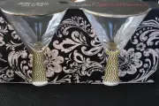 Christian Siriano New York - Set of 2 Martini Glasses Handcraft with Rhinestone