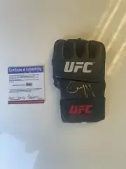 Conor Mcgregor signed Glove 100% Authentic.