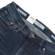 Brax NWT Hi-Flex Denim Jeans Size 30 US Chuck in Blue Cotton Blend