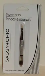 1 Sassy + Chic Stainless Steel Slant Tip Tweezers NIP