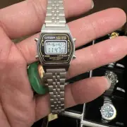 Vintage Citizen Digital Diver Watch 200M Lady Multi Alarm Chrono Timer P100