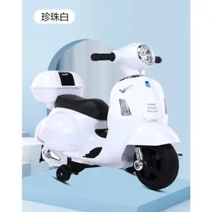 偉士牌 造型兒童摩托車 迷你 電動 玩具 靠背款 復古機車 童車 玩具車 電動車【YF18269】 (7折)