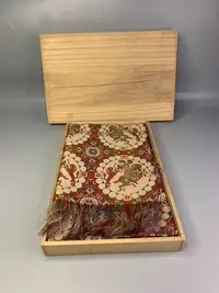 在飛比找Yahoo!奇摩拍賣優惠-日本回流 龍村美術織物茶席 原裝木盒 盒子有壓損 織繡紋飾精