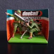 Britains Deetail "Combat Weapons 120mm Mortar with two figures