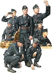 Tamiya 1:35 Scale Wehrmacht Tank Crew Model Kit