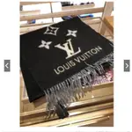 AN二手/LV M71588 REYKJAVIK 新款黑灰雙面LOGO 卯釘CASHMERE 喀什米爾 圍巾