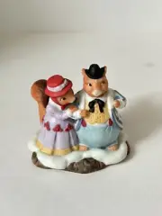 Fitz & Floyd Holiday Hamlet Squirrel Family Enchanted Forest Ceramic Figurine