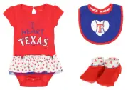 Outerstuff MLB Infant Texas Rangers Play With Heart Creeper, Bib & Bootie Set