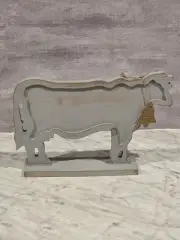Bull Shelf Sitter