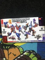 OPTIMUS PRIME & MEGATRON Transformers CONSTRUCT-BOTS Construction ULTIMATE CLASS