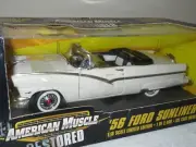 1956 FORD 56 SUNLINER ERTL 1:18 SCALE OPENING HOOD & DOORS LIMITED (2499)