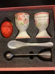 Mevis Line Eggs Cups Set Cups/Timer/Spoons In Box. New
