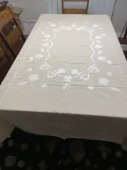 Vtg Peach Tablecloth 72x90 and Napkins Rectangle appliqued embroidered