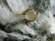 Welsh Clogau 9ct Yellow Gold Venus Rutilated Quartz & Diamond Ring size J
