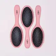 O&M Detangler Brush Pink