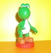 SUPER MARIO BROS CHESS PIECE ACTION FIGURE YOSHI KNIGHT NINTENDO VIDEO GAME NES
