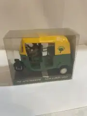Centy Toy Pull Back Auto Rickshaw Taxi CNG Green Yellow car vehicle NEW