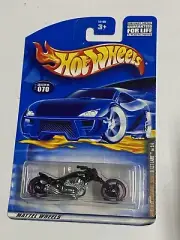 Hot Wheels Skull & Crossbones Series BLAST LANE Motorcycle 2001 New