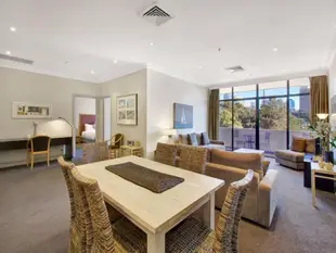 Prestige Apartment with Million Dollar Views