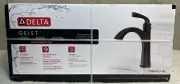 BRAND NEW Delta 15864LF Geist 1.2 GPM 1 or 3 Hole Matte Black Bathroom Faucet