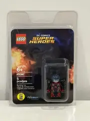 LEGO SDCC 2016 EXCLUSIVE Atom Ray Palmer - MINT Condition DC Comics Super Heroes