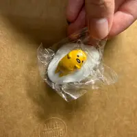 在飛比找蝦皮購物優惠-【三麗鷗】Gudetama蛋黃哥 蛋黃造型 扭蛋/公仔