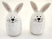 SALT & PEPPER SHAKERS-10 STRAWBERRY STREET-Rabbits-White-Bottom Stoppers-Novelty