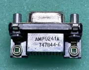 AMP 747844-6 Female D-Sub 9POS RCPT R/A PCB Qty. 8pcs