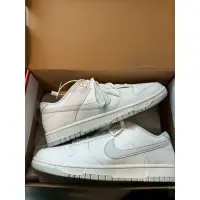 在飛比找蝦皮購物優惠-全新 Nike Dunk LOW 全白 白灰 骨白 淺灰 小