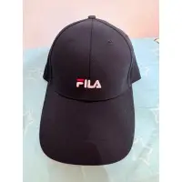 在飛比找蝦皮購物優惠-FILA 黑色棒球帽