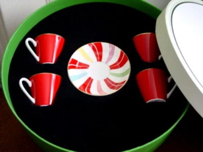 Kate Spade Lenox PEPPERMINT TWIST Demitasse Cups and Saucers - NEW IN BOX!