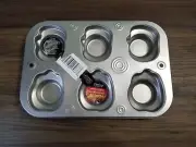 New-Cooking Concepts Harvest Muffin Cake Pan